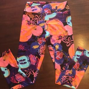 Lularoe OS Disney Leggings